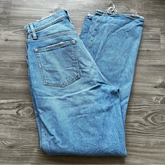 ABERCROMBIE & FITCH Curve Love Stretch Ultra High Rise 90s Straight Blue Jean - Picture 9 of 16